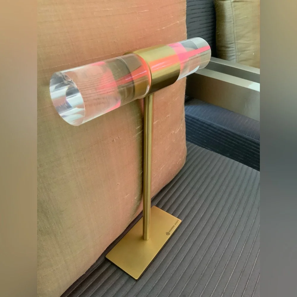 KENDRA SCOTT ANTIQUE PLATED BRASS BRACELET BANGLE JEWELRY STAND ORGANIZER T BAR - Picture 3 of 6